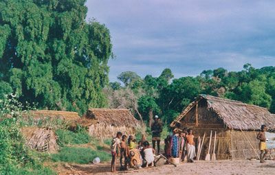 Madagascar - Il villaggio della prima notte sul fiume